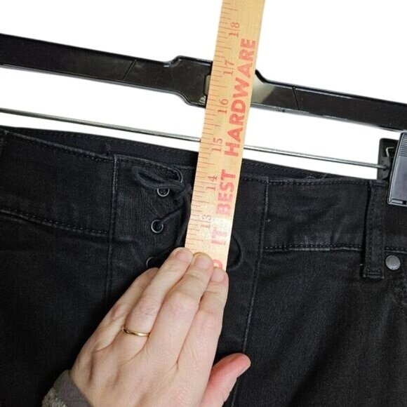 Torrid Black‎ Bombshell Skinny Lace-Up Jeans 24R - Picture 9 of 13